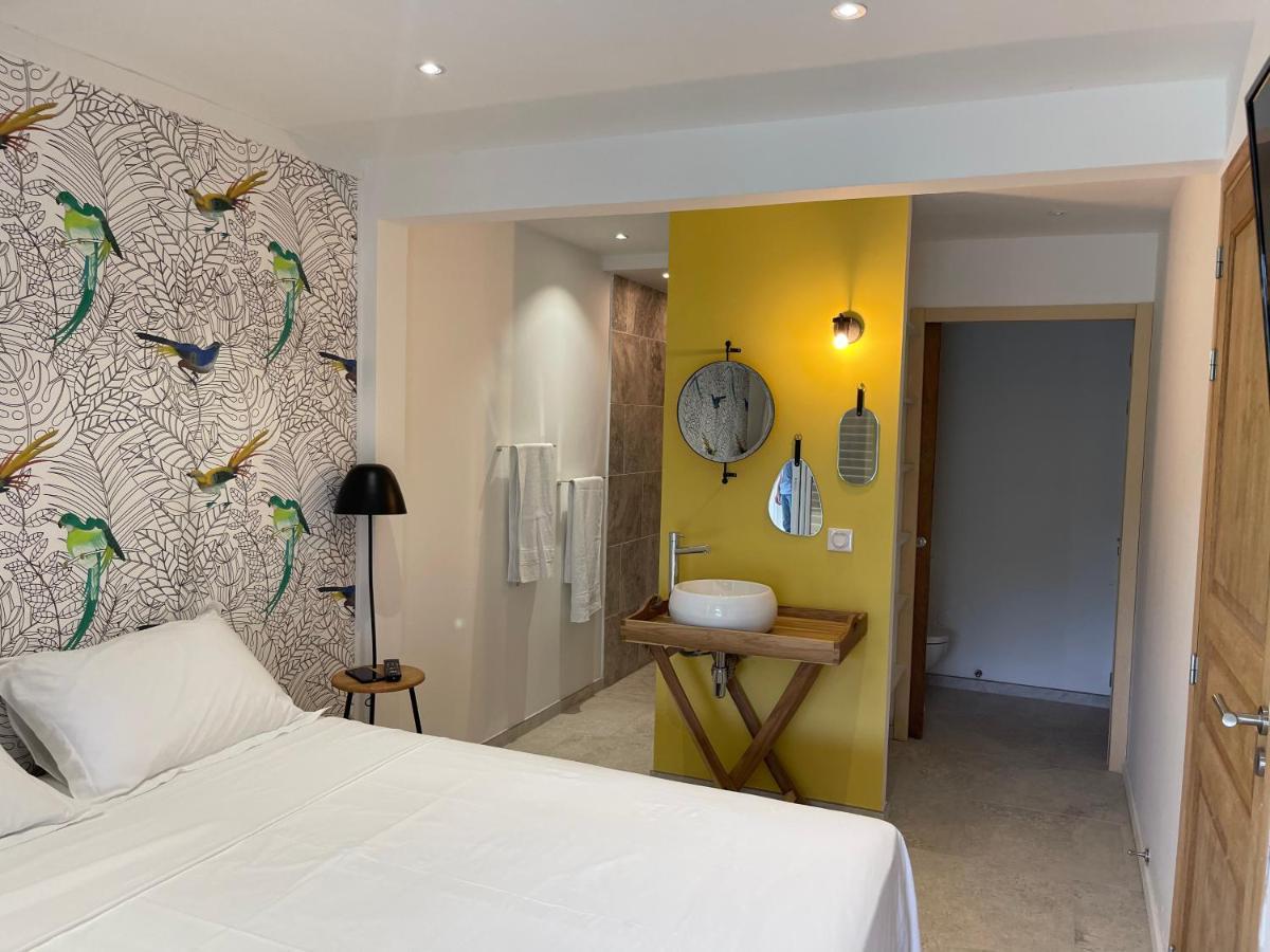 Les Appart Villa Sunbay Caraibes Avec Piscine Privative Vue Mer Et Montagne Le François Exteriér fotografie