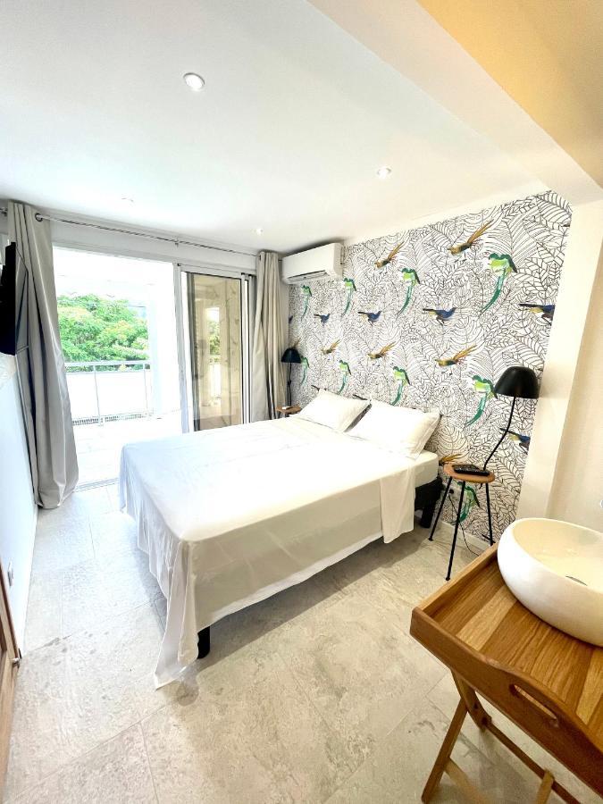 Les Appart Villa Sunbay Caraibes Avec Piscine Privative Vue Mer Et Montagne Le François Exteriér fotografie