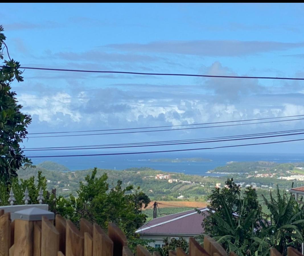 Les Appart Villa Sunbay Caraibes Avec Piscine Privative Vue Mer Et Montagne Le François Exteriér fotografie
