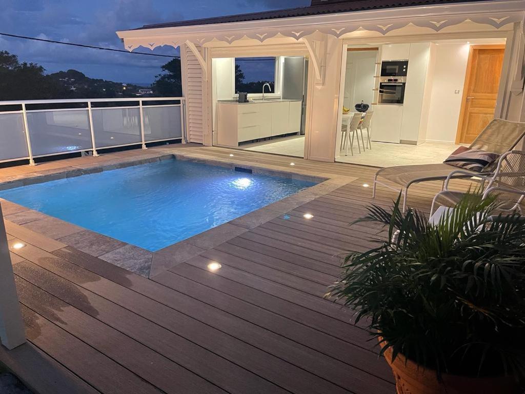 Les Appart Villa Sunbay Caraibes Avec Piscine Privative Vue Mer Et Montagne Le François Exteriér fotografie