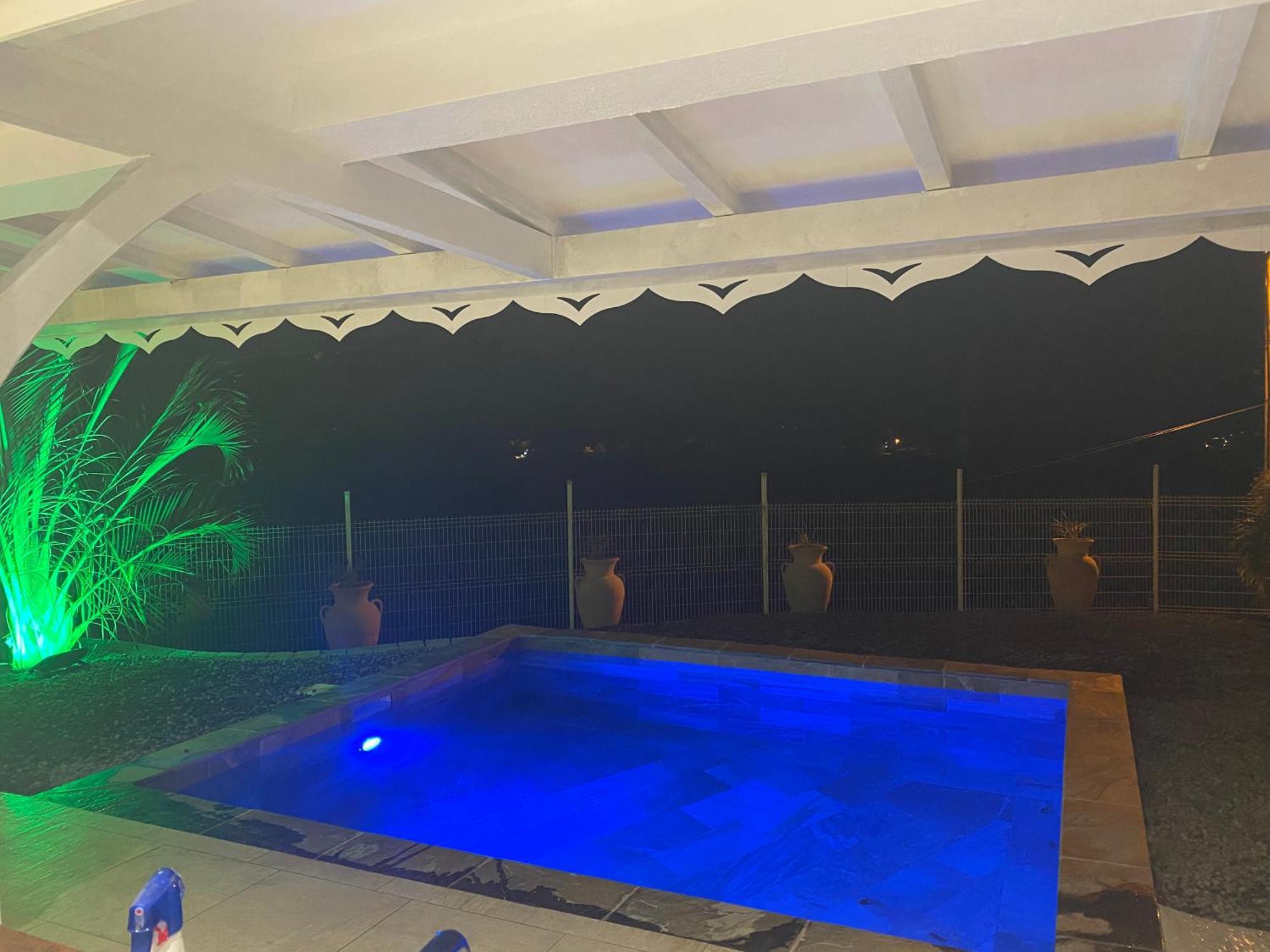 Les Appart Villa Sunbay Caraibes Avec Piscine Privative Vue Mer Et Montagne Le François Exteriér fotografie